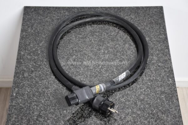 NBS Monitor III -C19 connector-