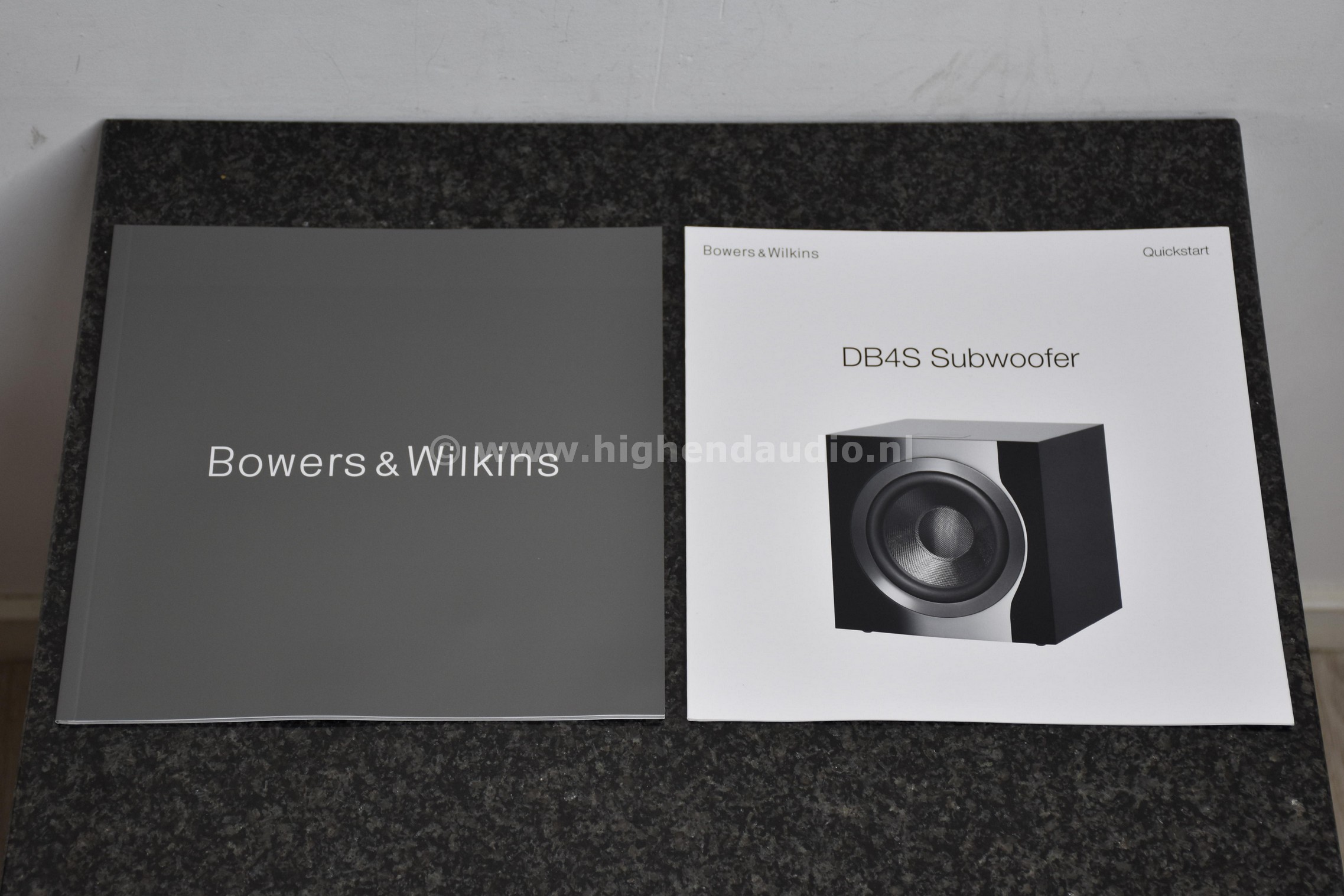 B&W-DB4S-22190014242-manual_wm