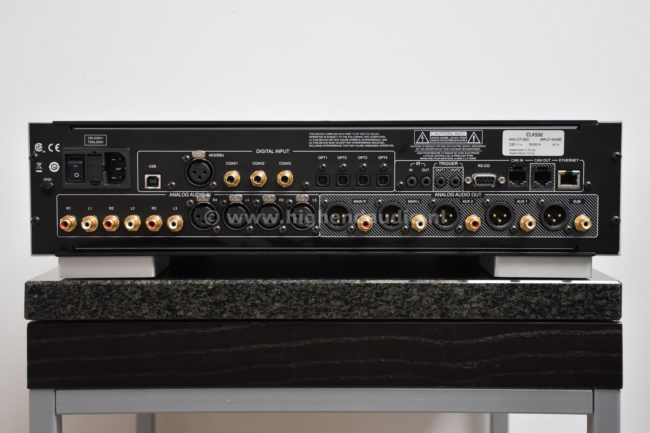 Classe-CP800-21444496-back_wm