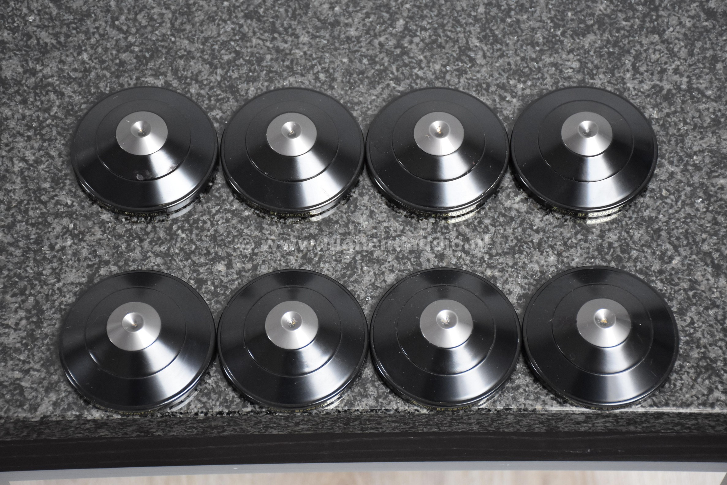 Harmonix-RF999MTMK2-eightunits-top_wm