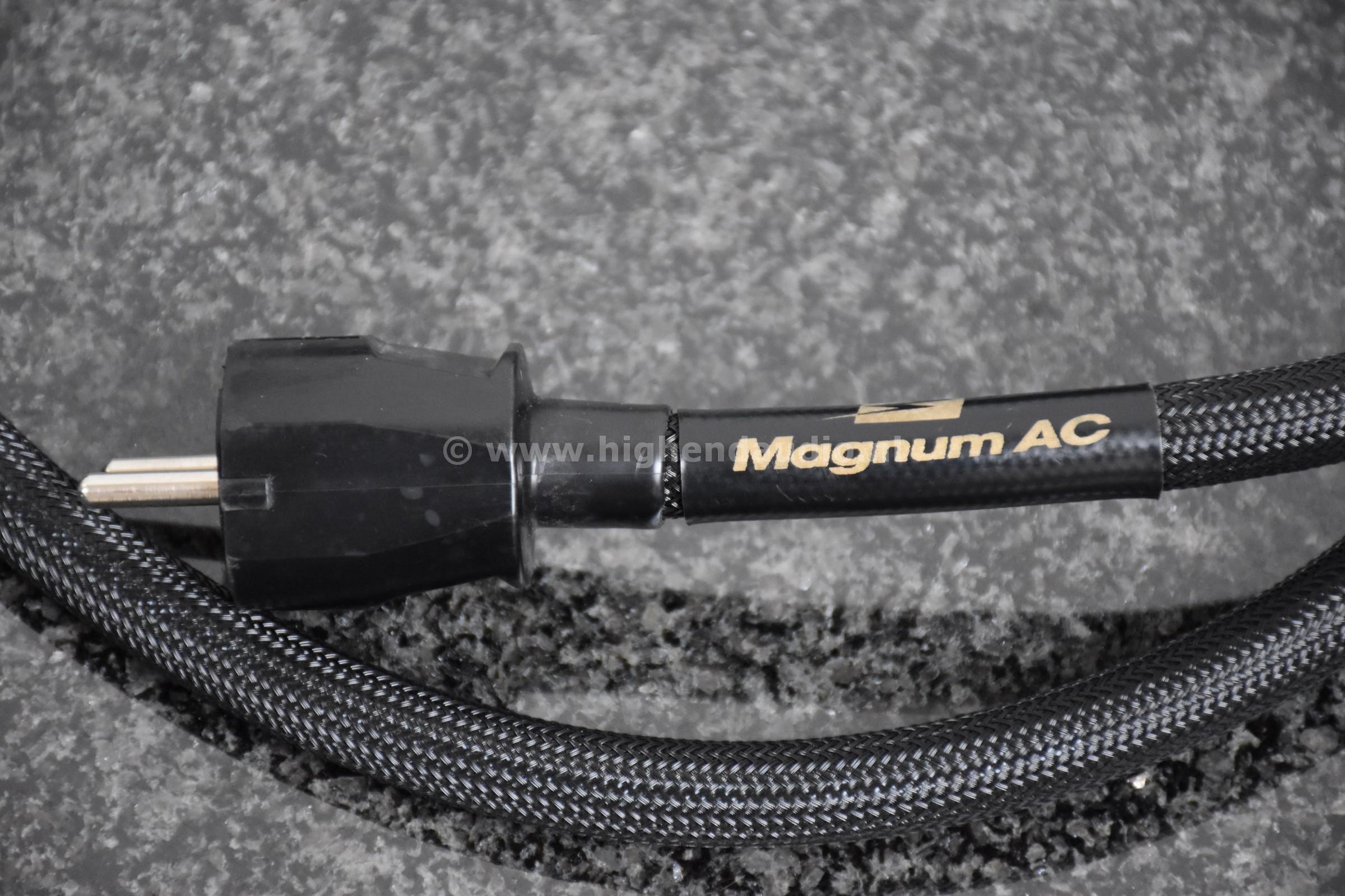 MIT-MagnumAC2-2m-detail3_wm