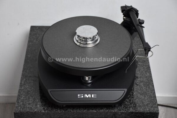 SME Synergy MKII -with SME IV-