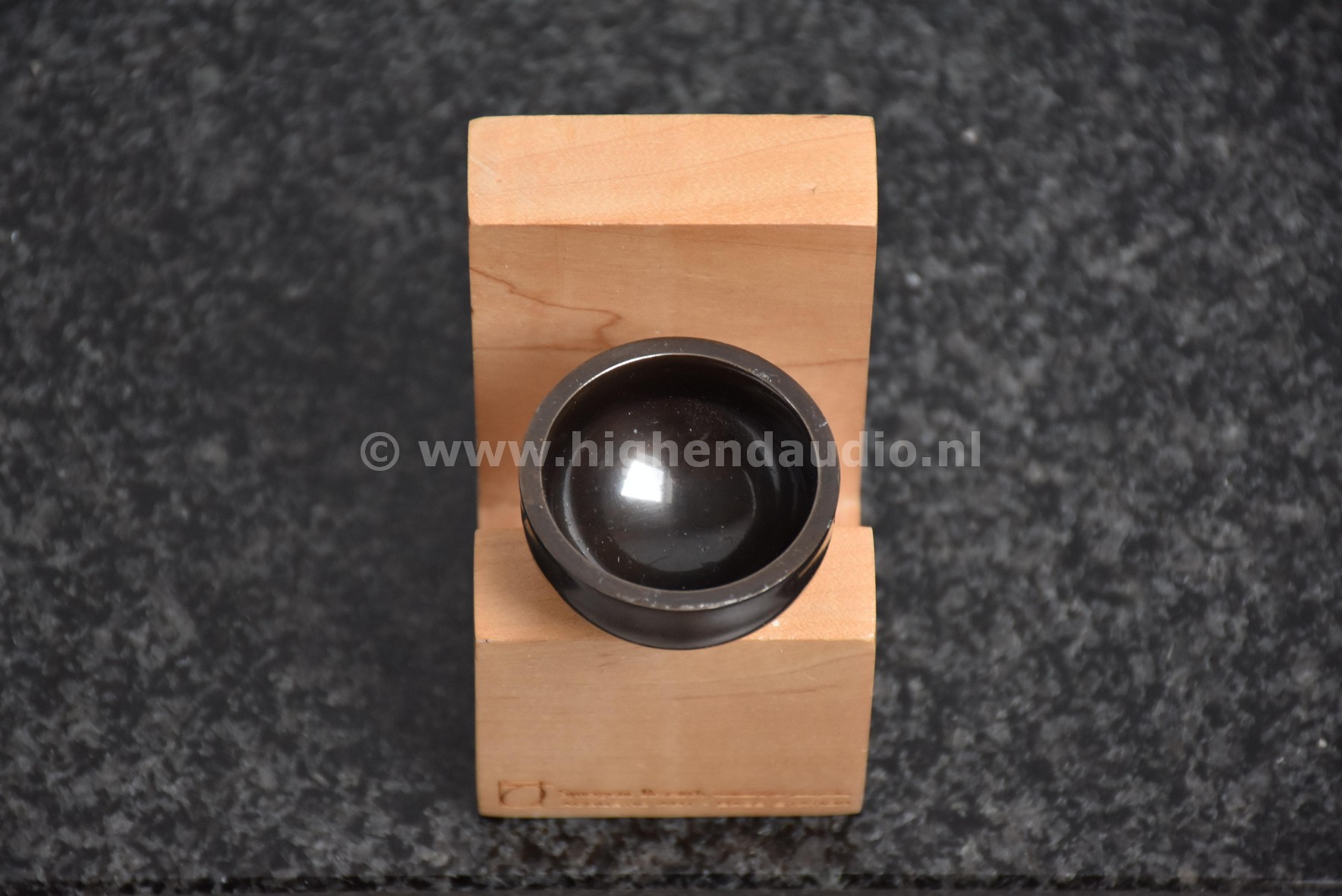 Synergistic Research Acoustic Art -Bass Station- -VERKOCHT- - Afbeelding 3