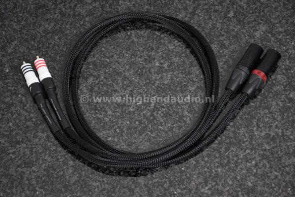 Chord Signature Tuned Aray -RCA to XLR for NAP300/500, 1m-