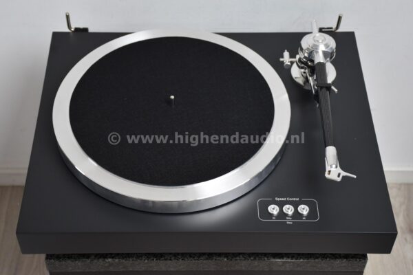 EAT C-Dur -with C-Note tonearm-