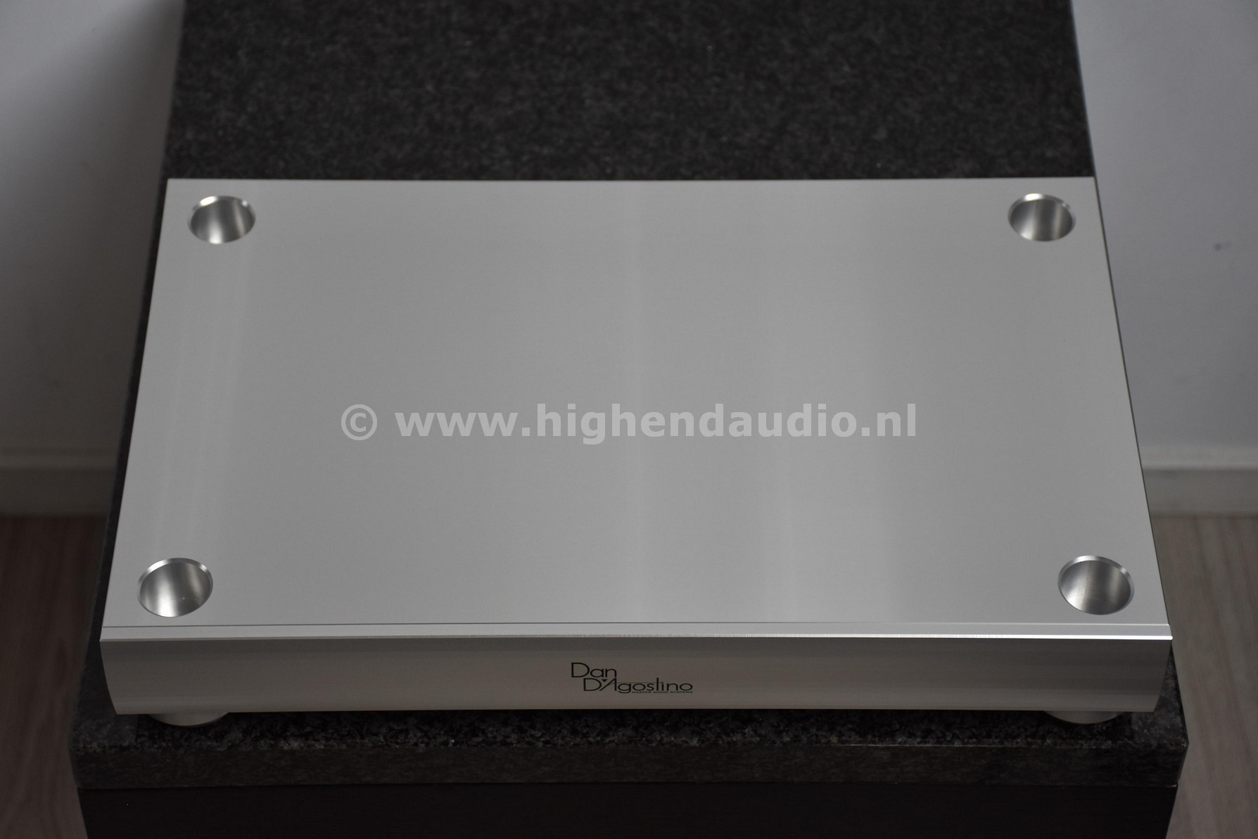 Dan D'Agostino Progression Preamplifier -demo unit- - Afbeelding 6